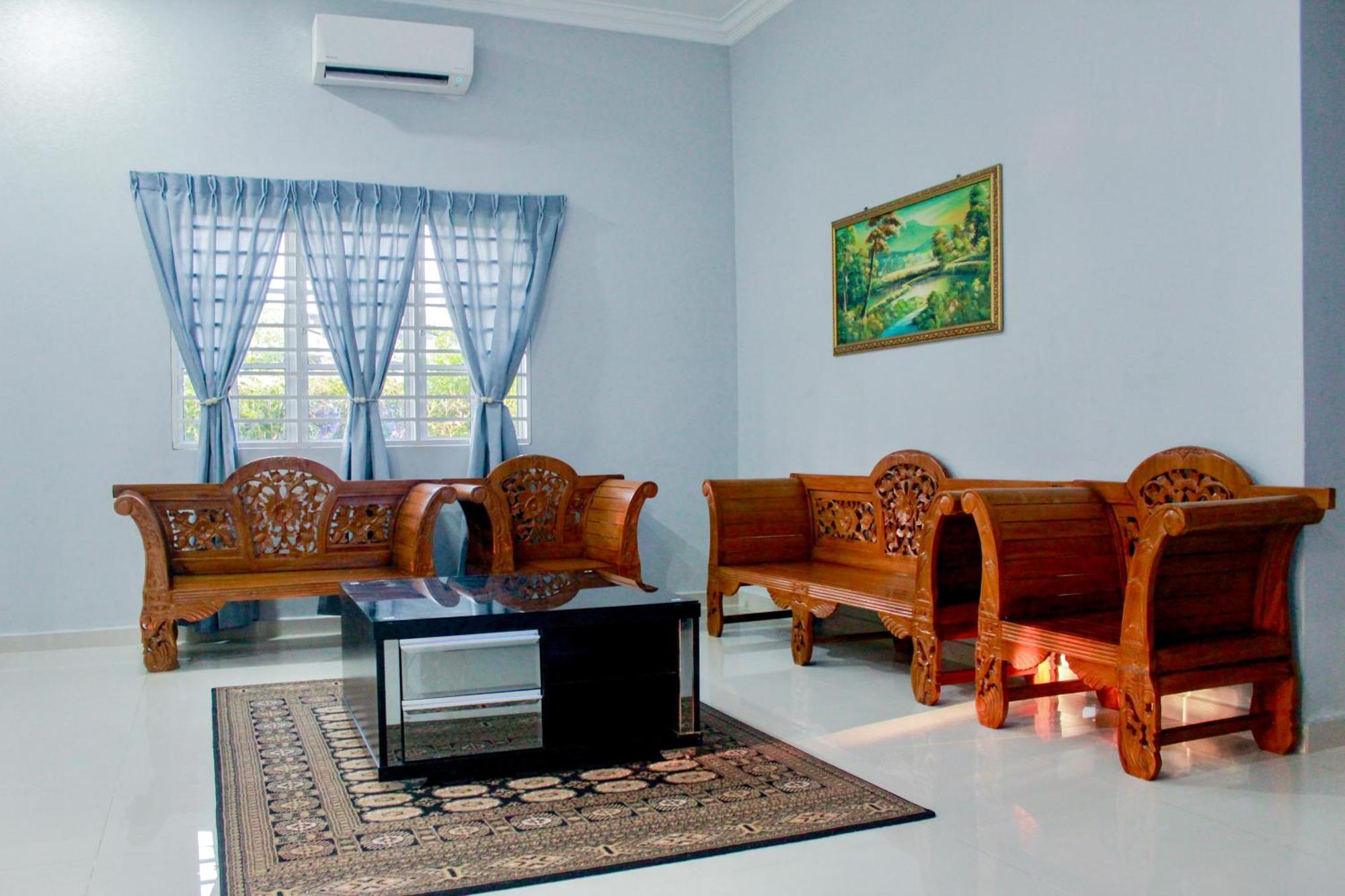 Kundang Villa @ Tasik Biru - 3 Bedrooms Bungalow Раванг Екстериор снимка